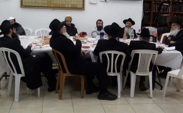 תמונת הלילה • התוועדות "ראש השנה לאילנות" בעיר הגאולה